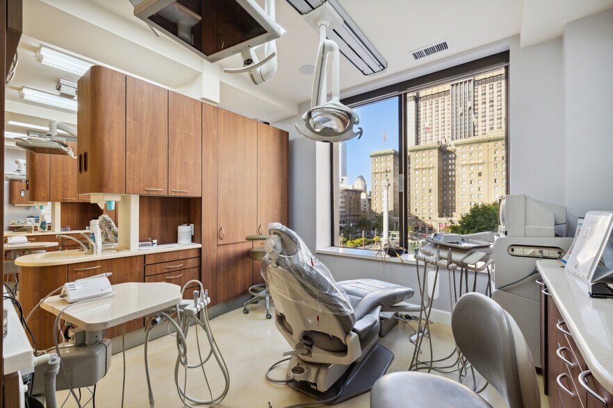 More Photos Of 250-260 Stockton St, San Francisco Office For Lease