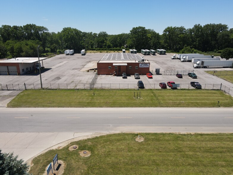 More Photos Of 5657 Enterprise Blvd, Toledo Truck Terminal For Lease
