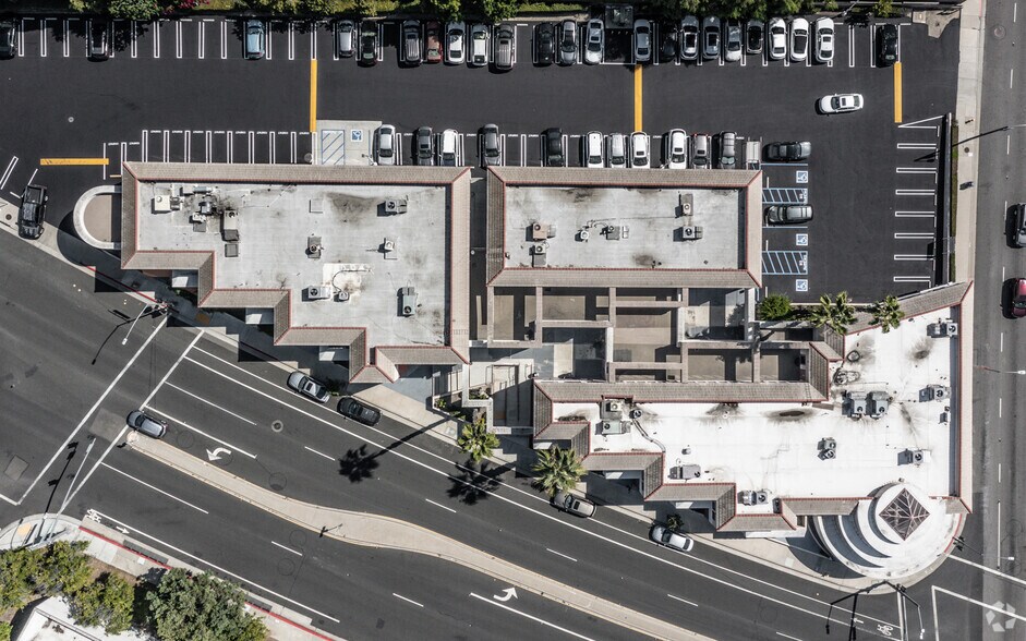 More Photos Of 19811 Colima Rd, Walnut Office For Lease