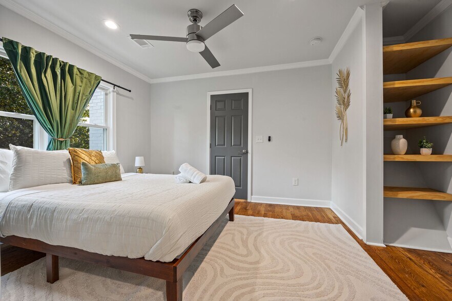 More Photos Of 10 Claire Dr, Atlanta Multifamily For Sale