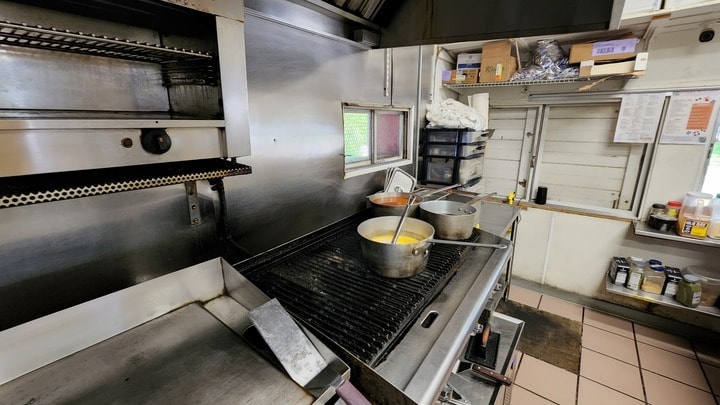 More Photos Of 302 Middle Rd, Blue Point Restaurant For Sale