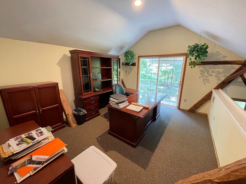 More Photos Of 167 Baxter Rd, Storrs Mansfield Office For Sale