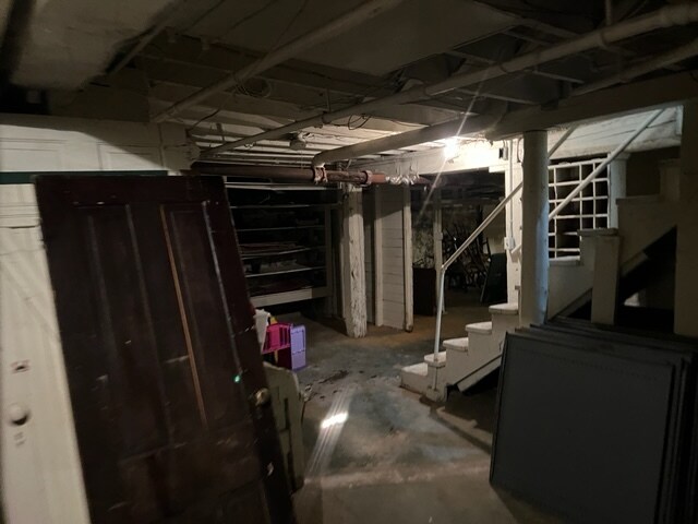 More Photos Of 506 Forest Home Dr, Francis Creek Apartments For Sale