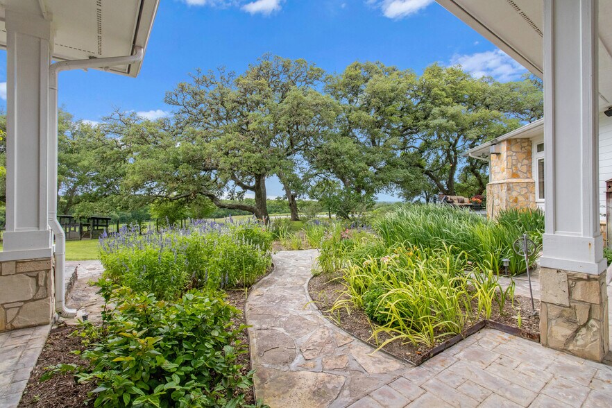 More Photos Of 1007 FM 390 E, Brenham Land For Sale