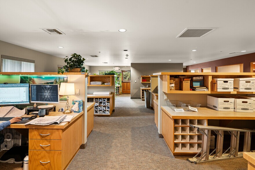 More Photos Of 75 Kallof Pl, Sedona Loft Creative Space For Lease