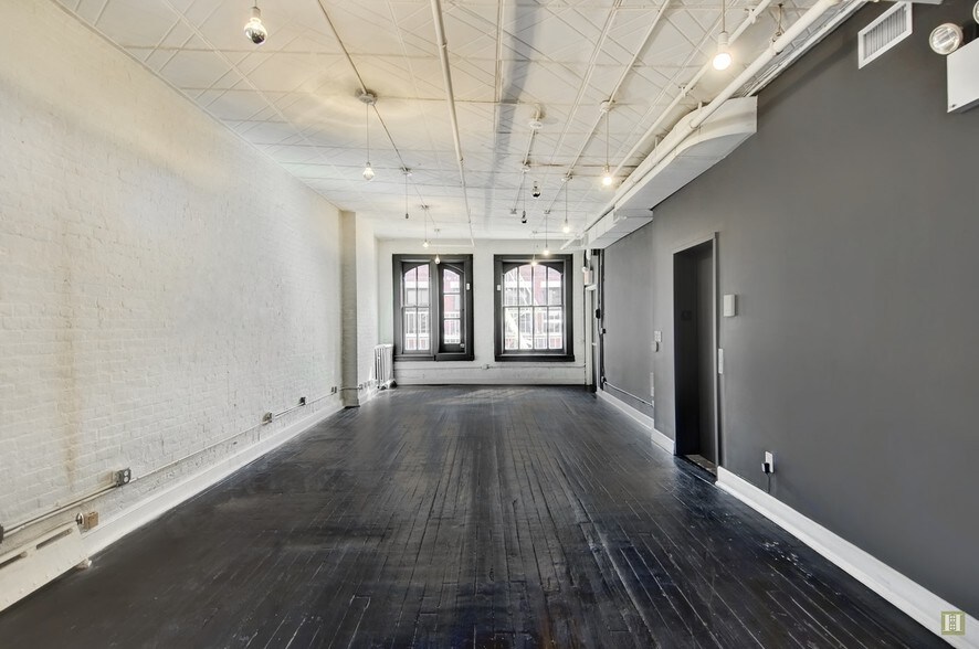 More Photos Of 79 Mercer St, New York Multifamily For Sale