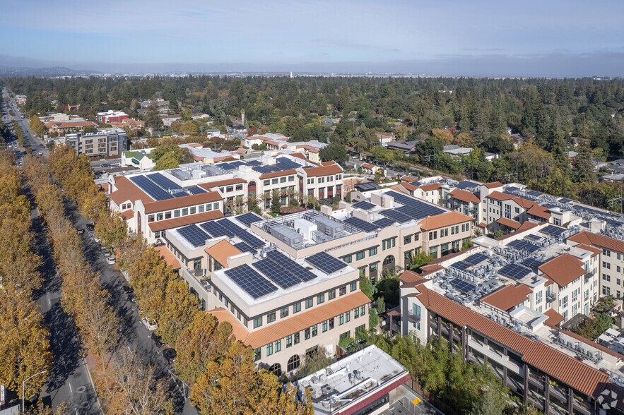 More Photos Of 1300 El Camino Real, Menlo Park Coworking Space