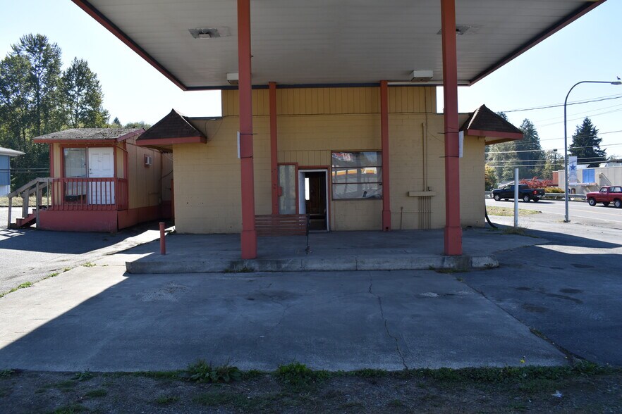 More Photos Of 23771 NE Wa-3, Belfair Auto Dealership For Lease