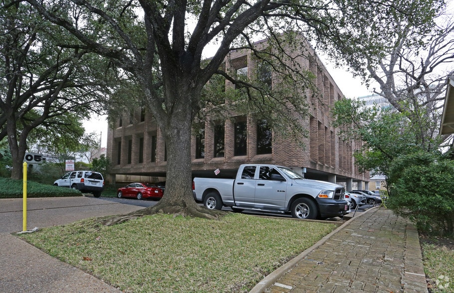 More Photos Of 505 W 12th St, Austin Office For Lease