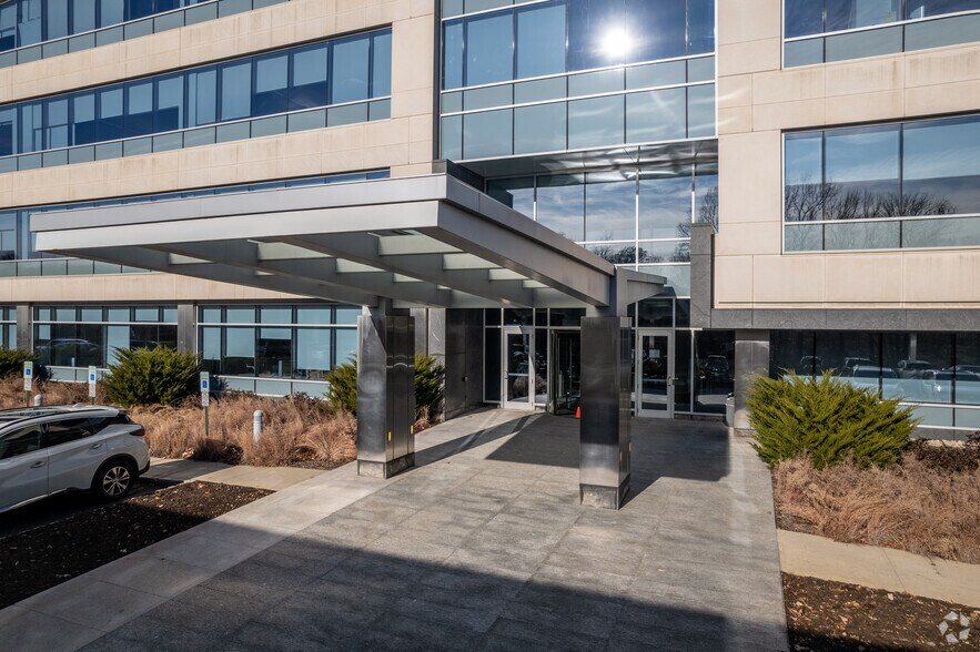 More Photos Of 50 Connell Dr, Berkeley Heights Office Residential For Lease