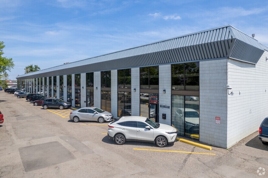 More Photos Of 4712 13th St NE, Calgary Warehouse For Lease