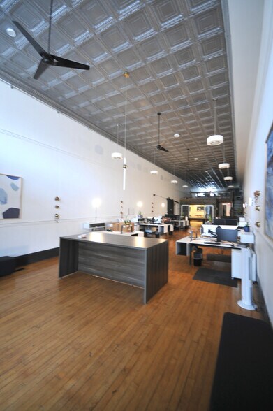 More Photos Of 117-119 W Broad St, Richmond Apartments For Lease