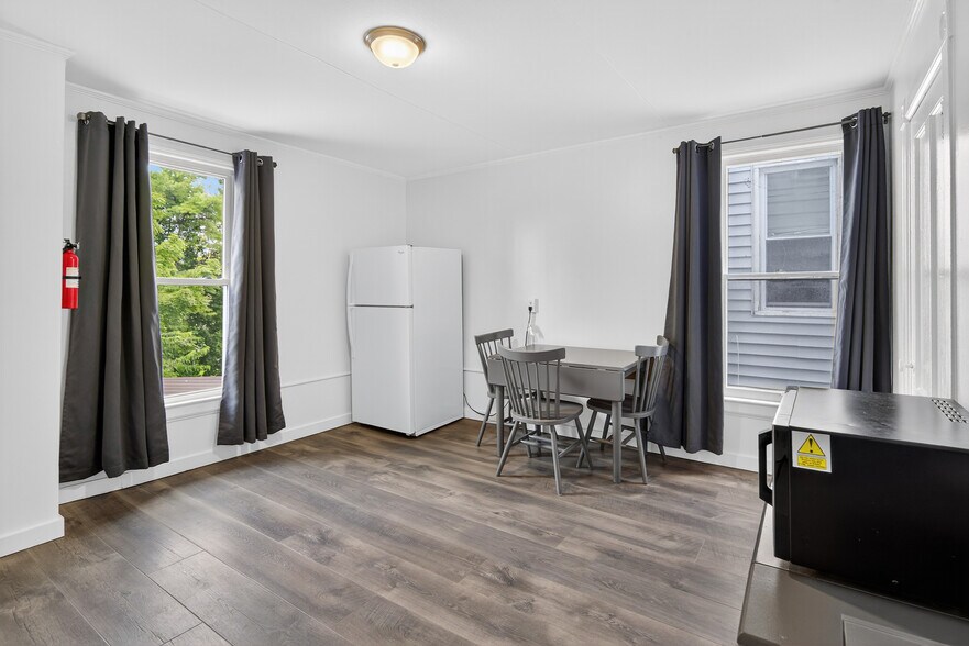 More Photos Of 310 Pleasant St, Ithaca Apartments For Sale