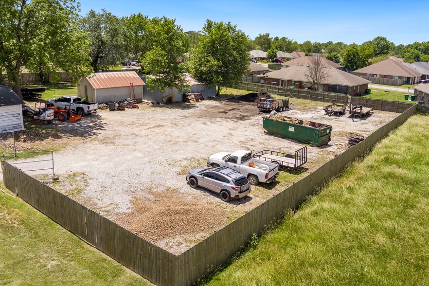 More Photos Of 1380 Butterfield Coach Rd, Springdale Office Residential For Sale