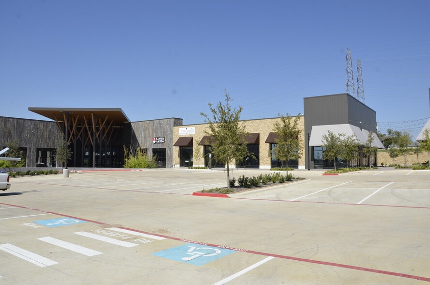 More Photos Of NWC Old Denton Rd & E Jackson Rd, Carrollton Unknown For Lease