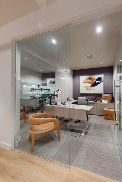 More Photos Of 9821 N 95th St, Scottsdale Office For Sale