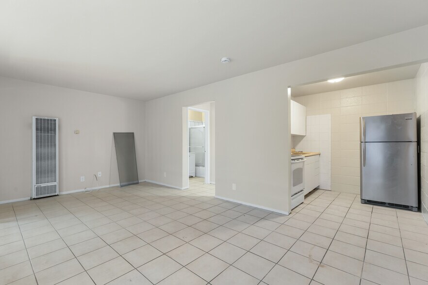More Photos Of 1728 Broadway St, Redwood City Apartments For Sale