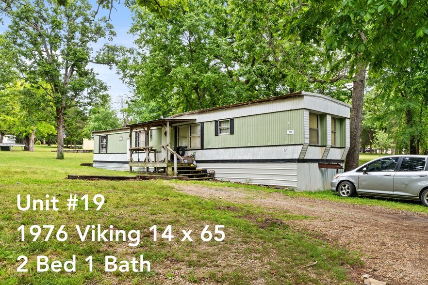 More Photos Of 409 County Road 916, Mountain Home Manufactured Housing Mobile Home Park For Sale