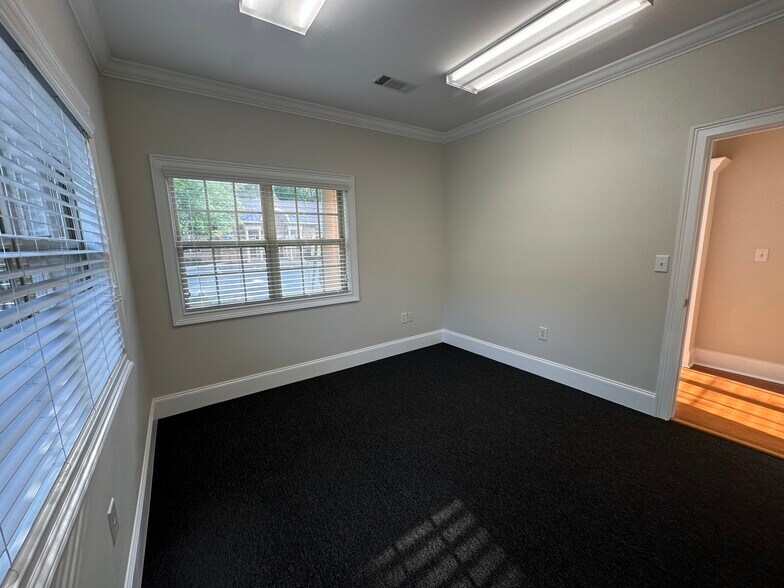 More Photos Of 11797 Northfall Ln, Alpharetta Medical For Lease