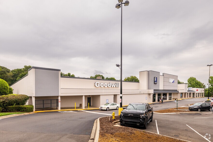 More Photos Of 6507-6509 W Wilkinson Blvd, Belmont General Retail For Sale