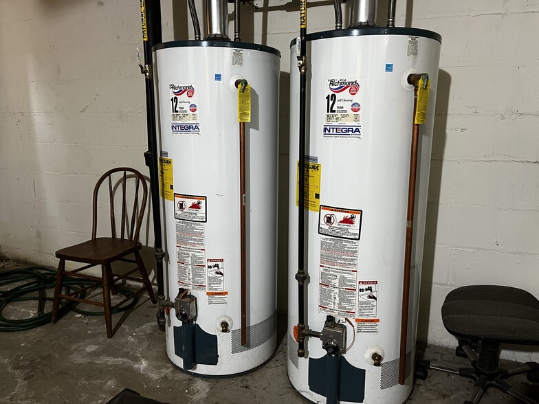 More Photos Of 1631 Charles Ave, Saint Paul Apartments For Sale