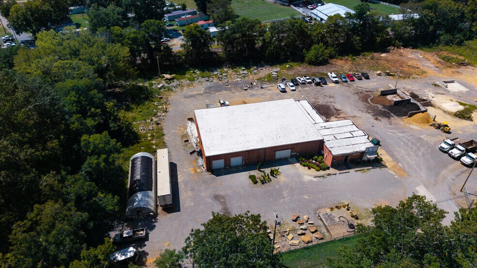 More Photos Of 363 Old Larkinsville Rd, Scottsboro Warehouse For Sale