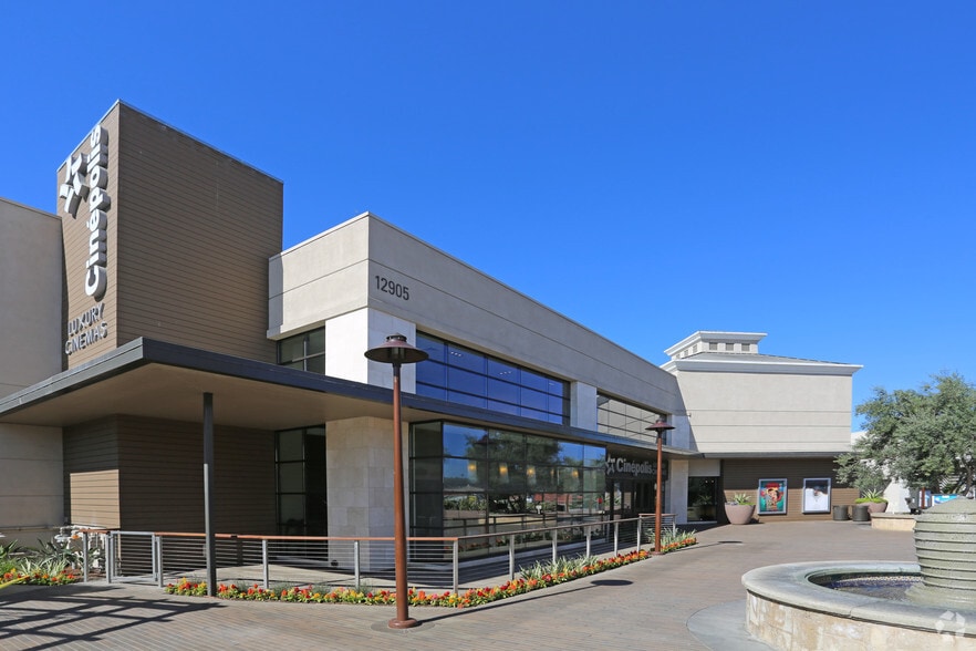 More Photos Of 3433-3545 Del Mar Heights Rd, San Diego Unknown For Lease