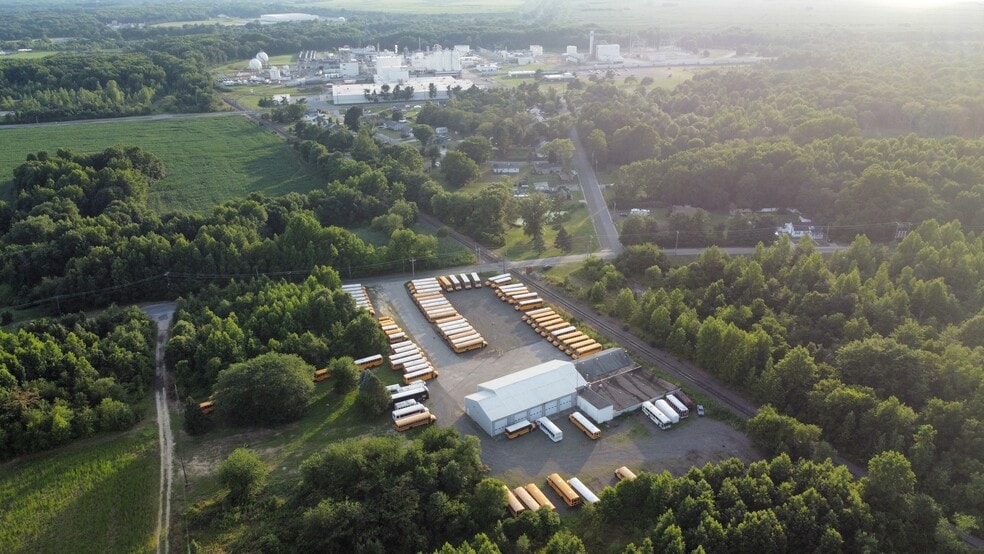 More Photos Of 125 N Railroad Ave, Pedricktown Warehouse For Sale