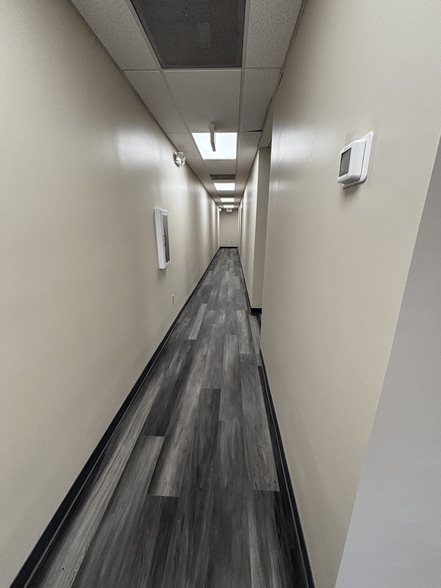 More Photos Of 3250 Harden St Ext, Columbia Medical For Lease