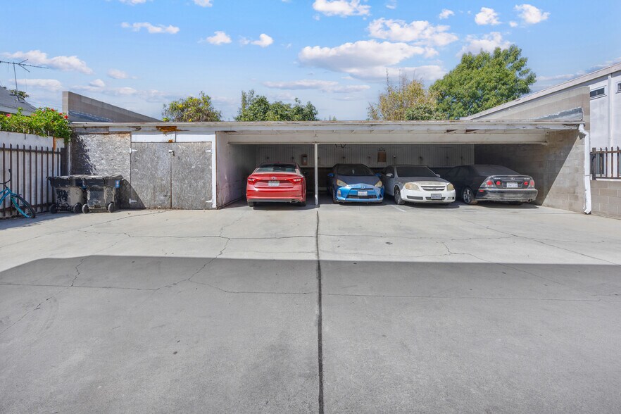 More Photos Of 145 W Hillcrest Blvd, Inglewood Apartments For Sale