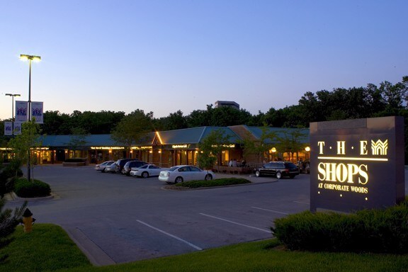 More Photos Of 9906-9950 College Blvd, Overland Park Unknown For Lease