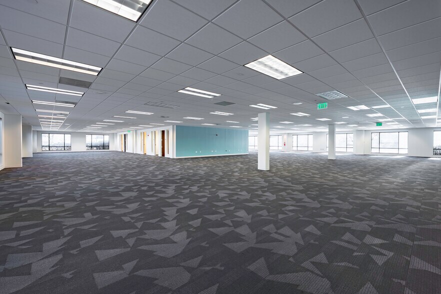 More Photos Of 2500 Corporate Dr, Birmingham Office Residential For Sale