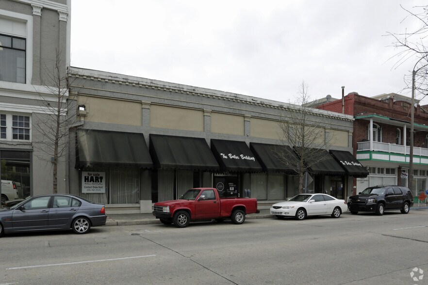 Primary Photo Of 640 Main St, Baton Rouge Storefront Retail Residential For Lease