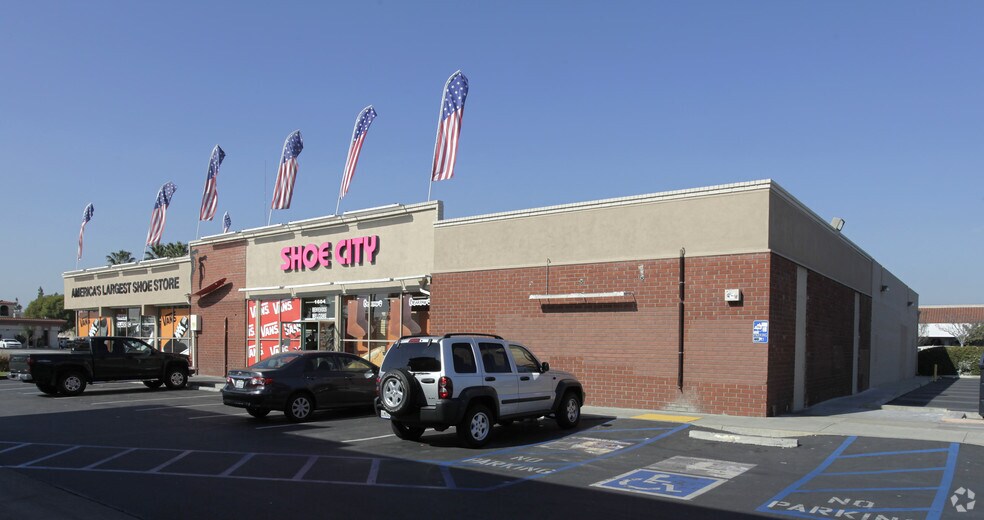 More Photos Of 1604 S Harbor Blvd, Fullerton Freestanding For Lease