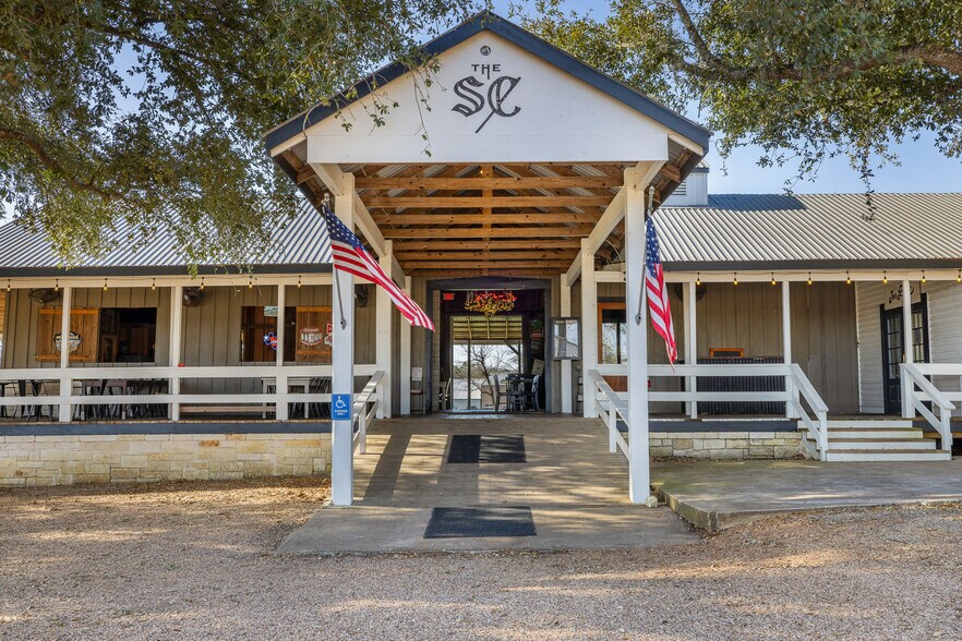 More Photos Of , Round Top Unknown For Sale