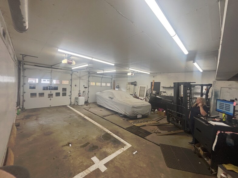 More Photos Of 434 Boston Post Rd, Warren Industrial For Sale