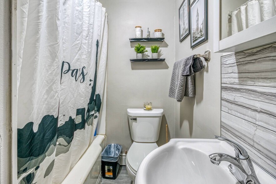 More Photos Of 375-377 Laforest Av, Sudbury Apartments For Sale