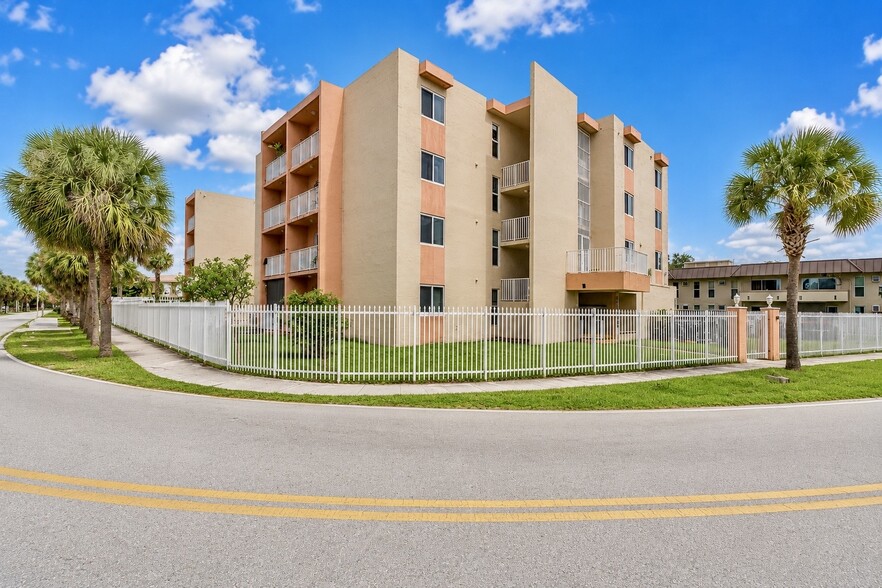 More Photos Of 2400 NW 16th Street Rd, Miami Apartments For Sale