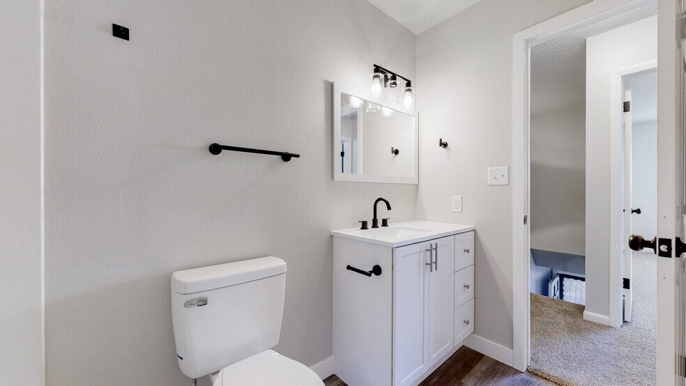 More Photos Of 807-813 37th Ave, Greeley Apartments For Sale