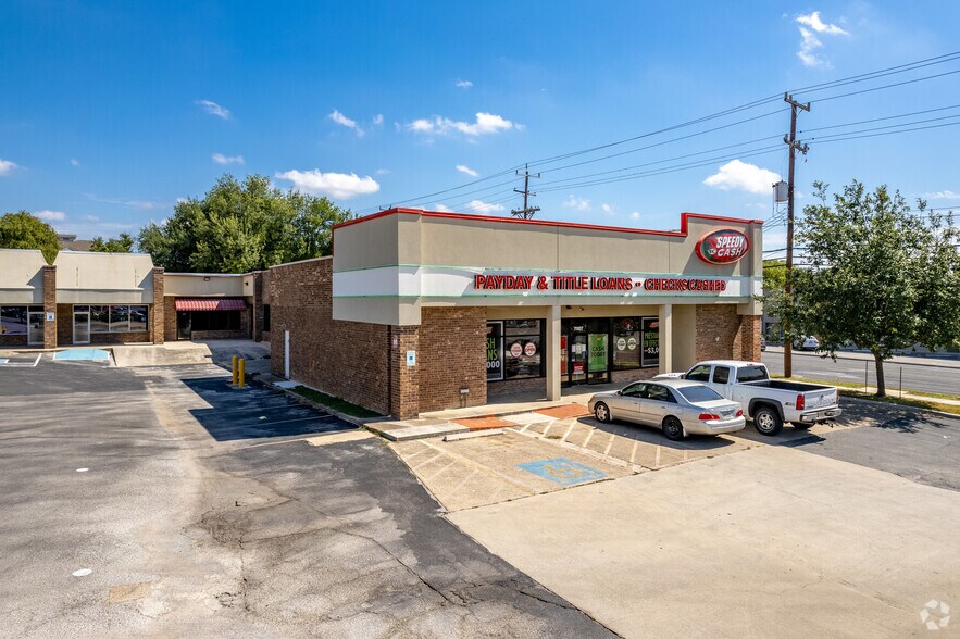 More Photos Of 7007 Bandera Rd, San Antonio Unknown For Sale