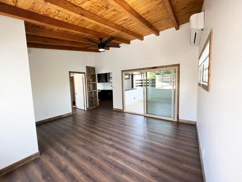 More Photos Of 3685 5th Ave, San Diego Storefront Retail Residential For Sale