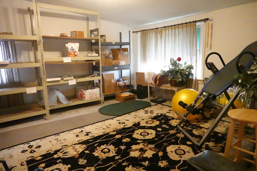 More Photos Of 18 S Third Street, Waterville Office For Sale