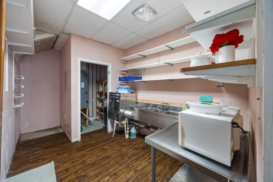 More Photos Of 4066 Broward Blvd, Fort Lauderdale Storefront Retail Office For Lease