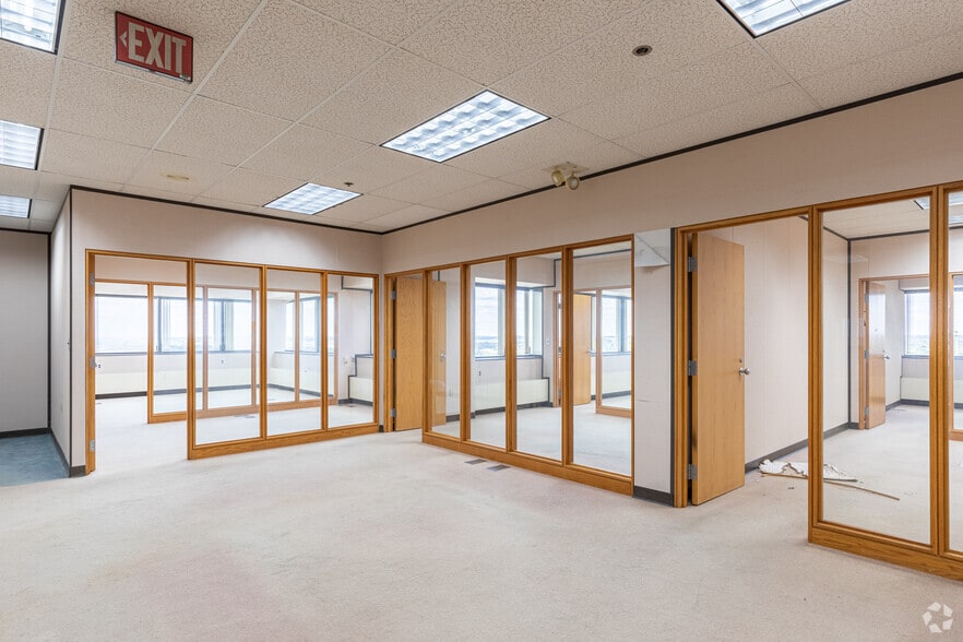 More Photos Of 480 Vantage Pt, Miamisburg Medical For Sale