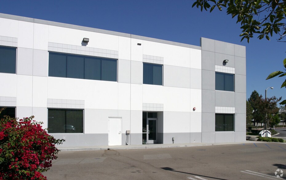 More Photos Of 19801 Mariner Ave, Torrance Loft Creative Space For Sale