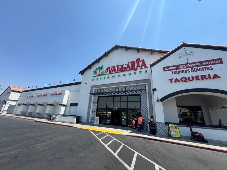 Primary Photo Of 1200-1330 E Washington St, Colton Unknown For Lease