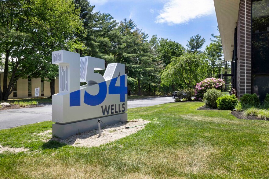 More Photos Of 154 Wells Ave, Newton Office For Lease