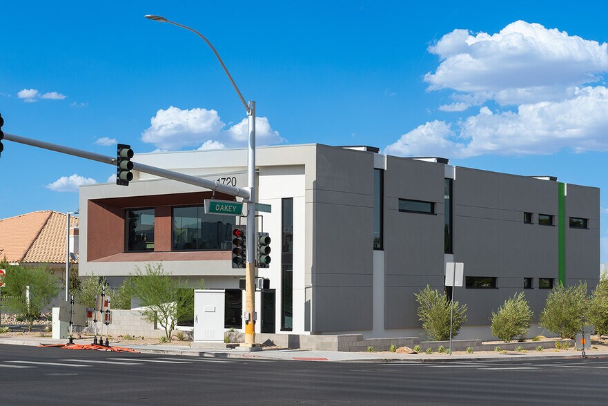 More Photos Of 1720 S Buffalo Dr, Las Vegas Office For Lease