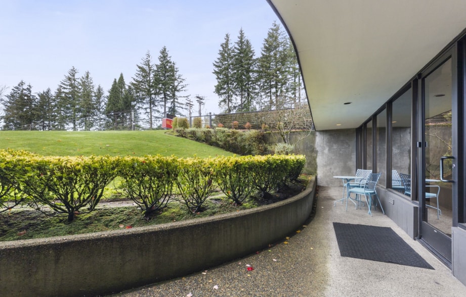 More Photos Of 9200 SW Barnes Rd, Portland Office For Sale