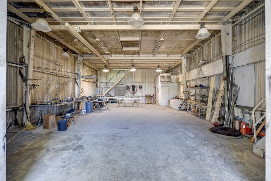 More Photos Of 135 Lemuel Rd, Nashville Warehouse For Lease